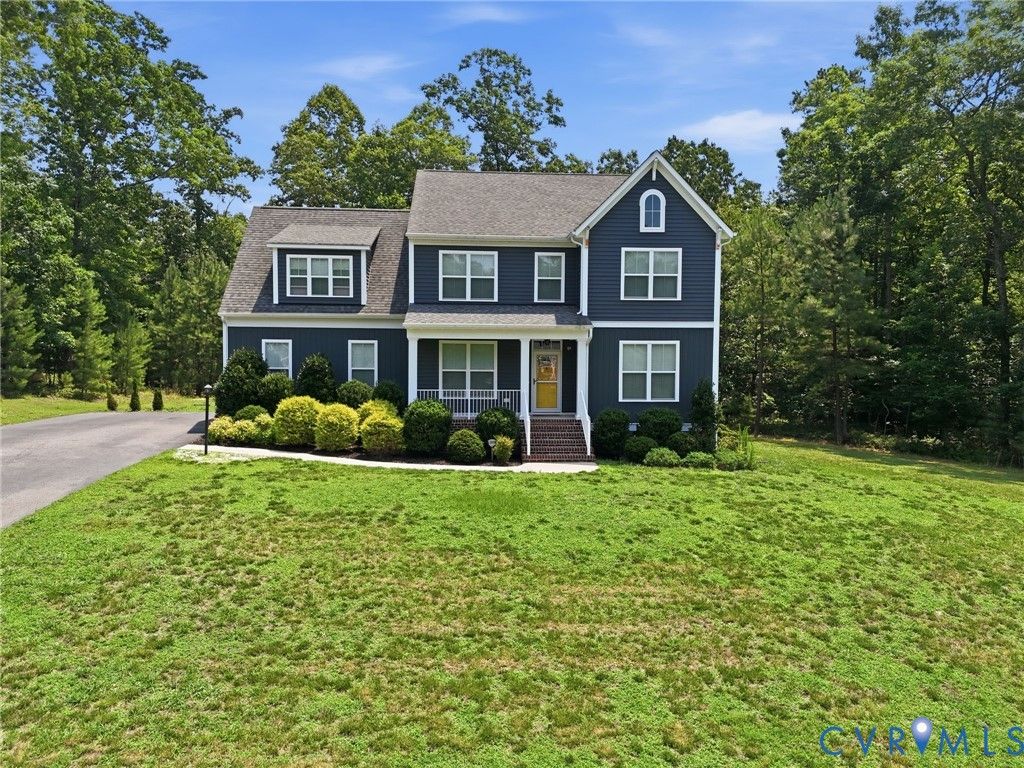 14221 Rockyrun Rd, Chesterfield, VA 23838
