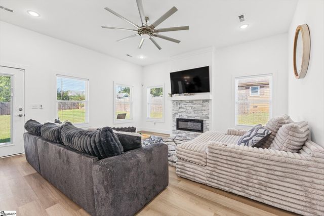 232 Norris Road, Spartanburg, SC 29303