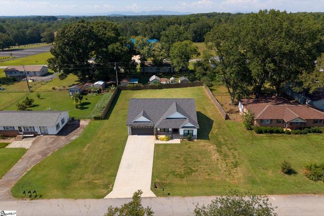 232 Norris Road, Spartanburg, SC 29303