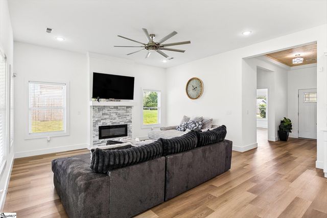 232 Norris Road, Spartanburg, SC 29303
