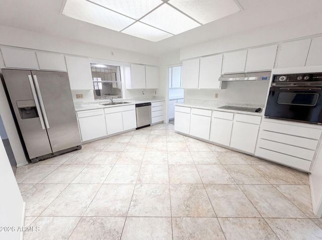 6408 E ADOBE Road, Mesa, AZ 85205