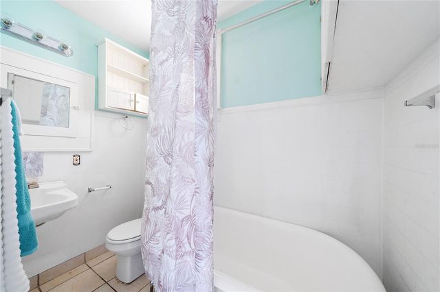 708 GROVE STREET N, St Petersburg, FL 33701