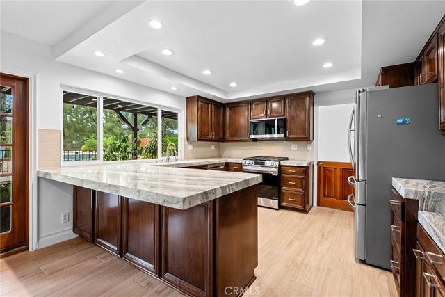 22424 Calipatria, Calabasas, CA 91302