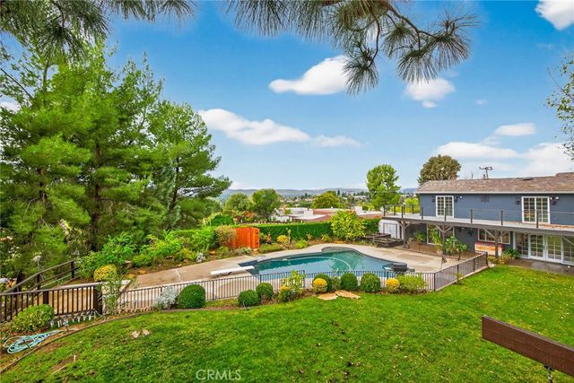 22424 Calipatria, Calabasas, CA 91302