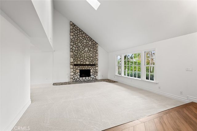 22424 Calipatria, Calabasas, CA 91302