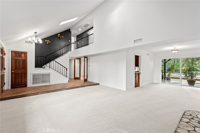 22424 Calipatria, Calabasas, CA 91302