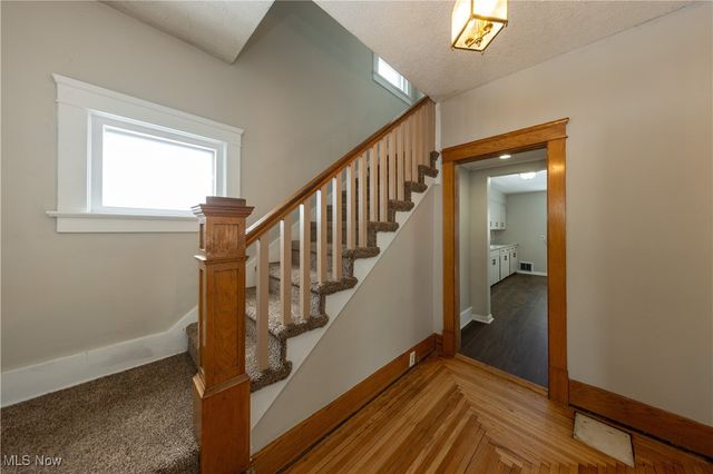 1116 Adelaide Avenue SE, Warren, OH 44484