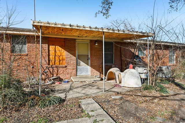 7008 Briley Drive, North Richland Hills, TX 76180