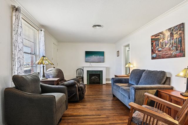 7008 Briley Drive, North Richland Hills, TX 76180