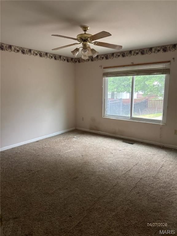 Image 4 of property listing at 318 Cortner Drive, Smithton, IL 62285