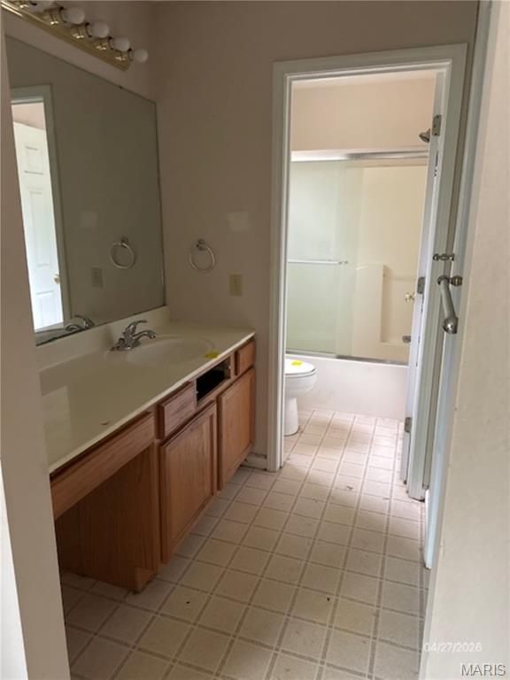Image 5 of property listing at 318 Cortner Drive, Smithton, IL 62285