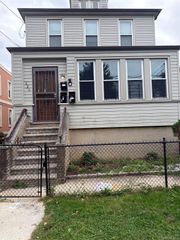 820 E 228th Street 2, Bronx, NY 10466