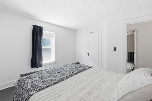 18 Fiske Hill Rd, Sturbridge, MA 01566