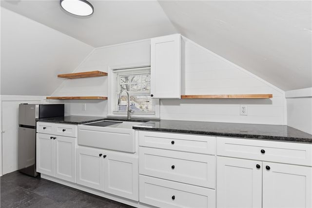 376 Norwood Avenue, Warwick, RI 02888