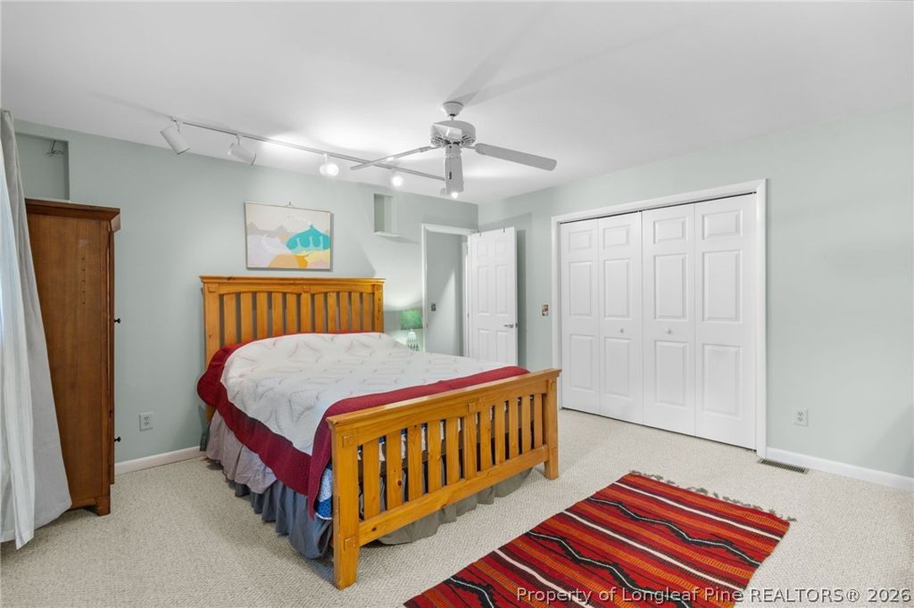 209 Lakeview Drive, Sanford, NC 27322 — photo 10