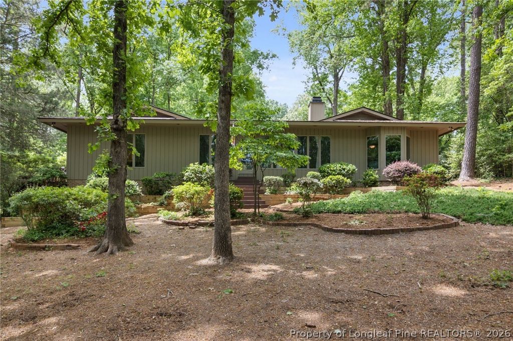 209 Lakeview Drive, Sanford, NC 27322 — photo 2