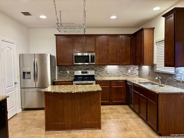 4006 Pavo Viejo, San Antonio, TX 78223