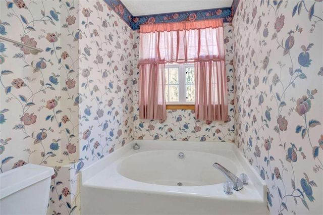 2067 Brandy Woods Drive, Conyers, GA 30013