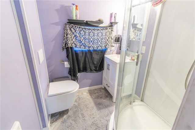 1406 S Market Street, Holden, MO 64040