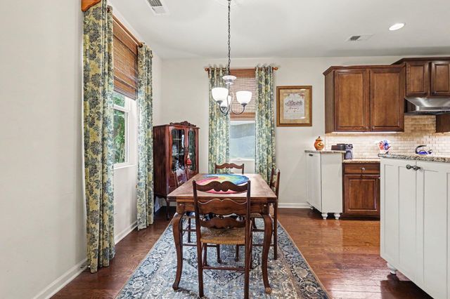 5004 Wax Myrtle Ct., North Myrtle Beach, SC 29582