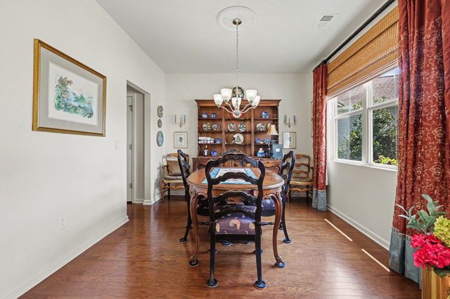 5004 Wax Myrtle Ct., North Myrtle Beach, SC 29582