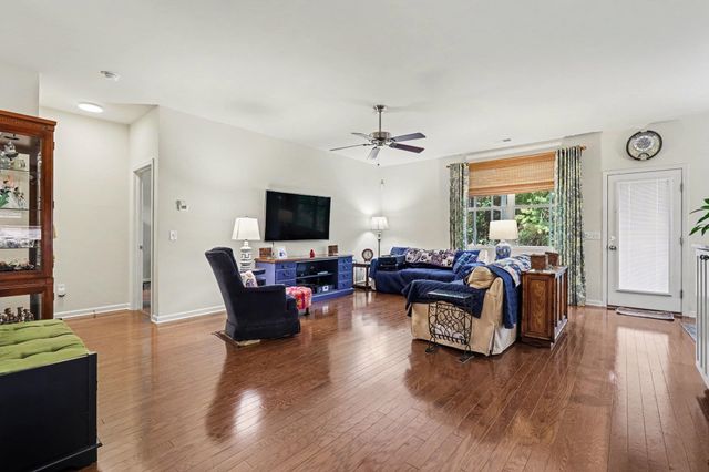 5004 Wax Myrtle Ct., North Myrtle Beach, SC 29582