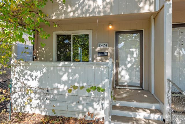 2424 W Dean Ave, Spokane, WA 99201