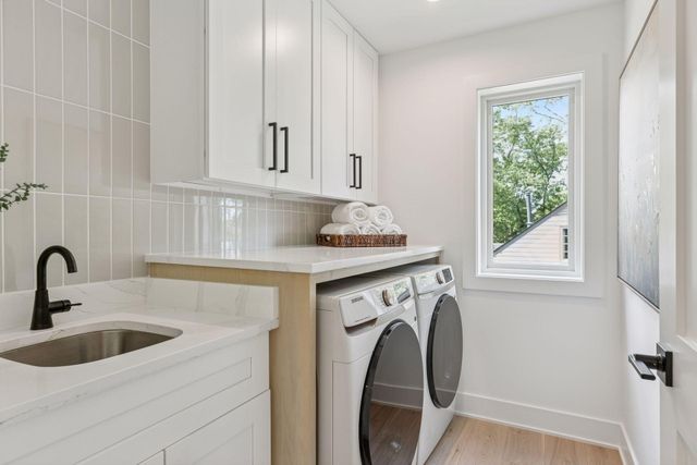 5705 Dupont Avenue S, Minneapolis, MN 55419