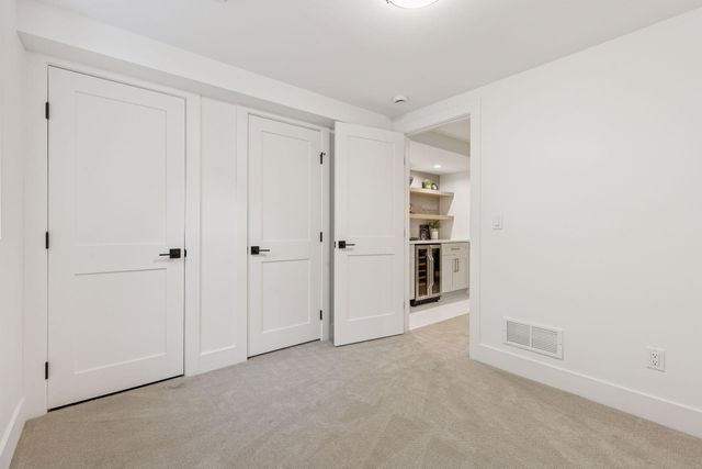 5705 Dupont Avenue S, Minneapolis, MN 55419