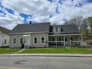 38 Summer Street, Newport, NH 03773