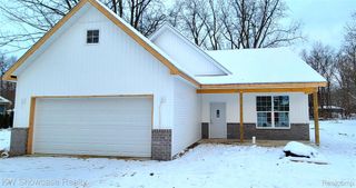 2325 Walnut Road, Auburn Hills, MI 48326