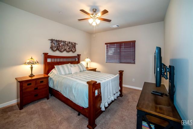 4201 Rolling Rock Avenue, Bakersfield, CA 93313