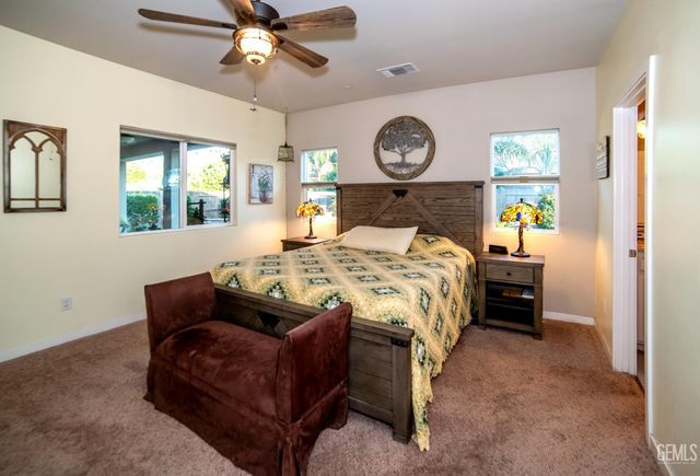 4201 Rolling Rock Avenue, Bakersfield, CA 93313