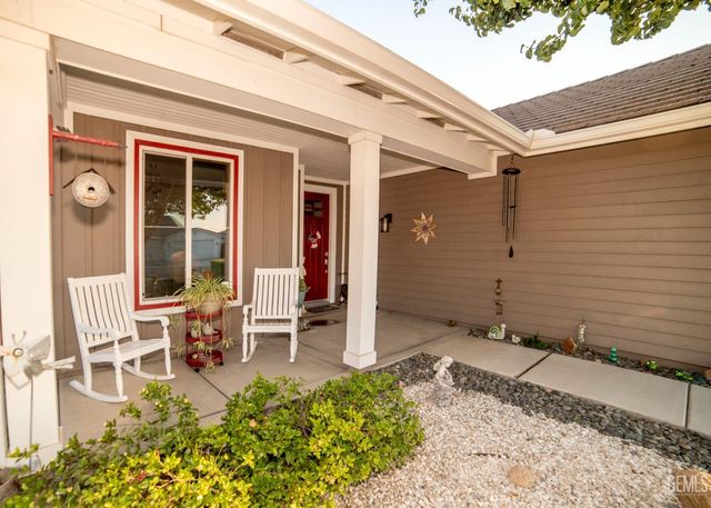 4201 Rolling Rock Avenue, Bakersfield, CA 93313