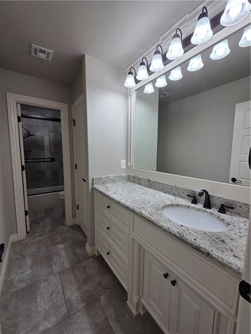 530 Joshua Pass, Centerton, AR 72719