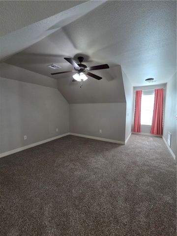 530 Joshua Pass, Centerton, AR 72719
