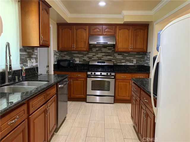1638 Grove Place, Fullerton, CA 92831