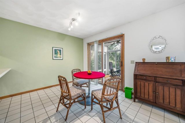 425 N Wright Road, Janesville, WI 53546