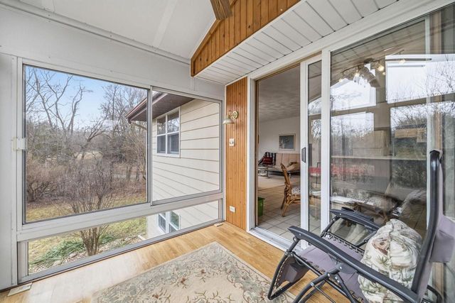 425 N Wright Road, Janesville, WI 53546