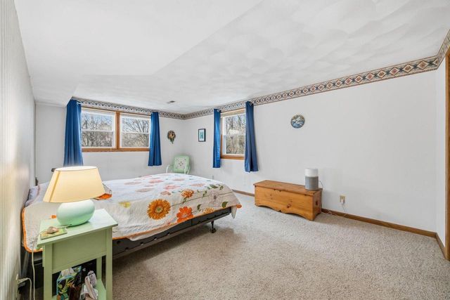 425 N Wright Road, Janesville, WI 53546