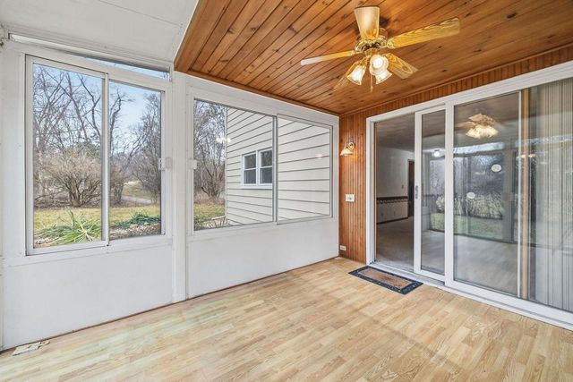 425 N Wright Road, Janesville, WI 53546