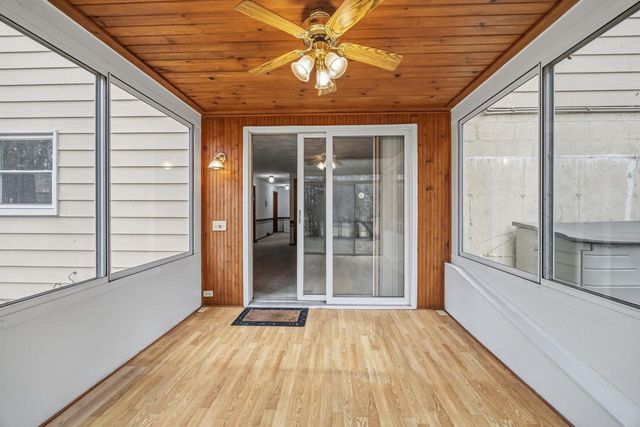 425 N Wright Road, Janesville, WI 53546