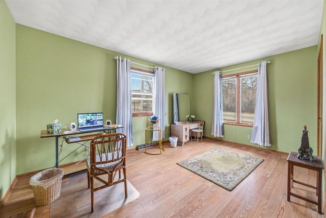 425 N Wright Road, Janesville, WI 53546