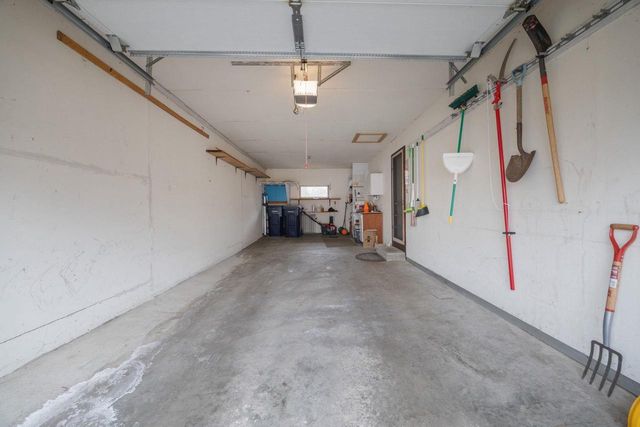 425 N Wright Road, Janesville, WI 53546