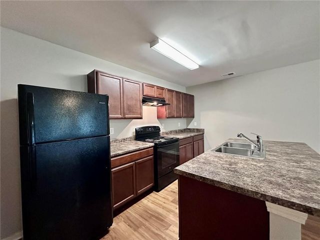 308 Reedell Way, Villa Rica, GA 30180