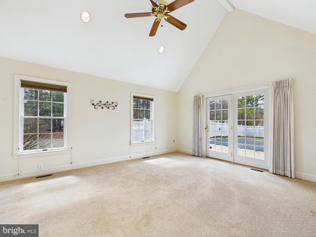 24764 PEALIQUOR RD, Denton, MD 21629