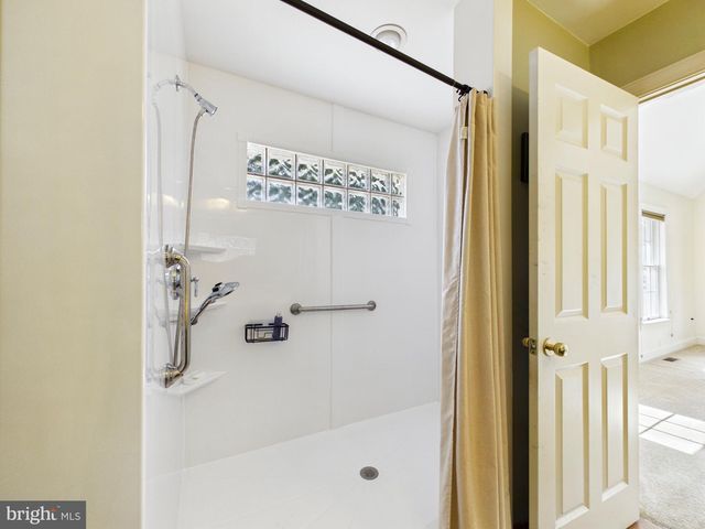 24764 PEALIQUOR RD, Denton, MD 21629