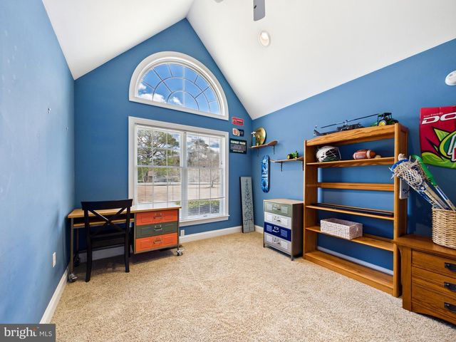 24764 PEALIQUOR RD, Denton, MD 21629