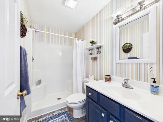 24764 PEALIQUOR RD, Denton, MD 21629