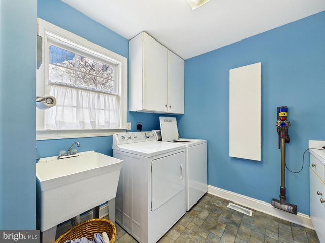 24764 PEALIQUOR RD, Denton, MD 21629